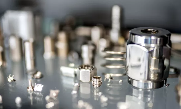 Nie tylko skrawanie – jak odpowiednia powłoka galwaniczna podnosi funkcjonalność detalu?